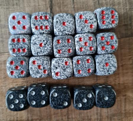 Dice D6 - Chessex - 16mm d6 - 20 mix grey dice