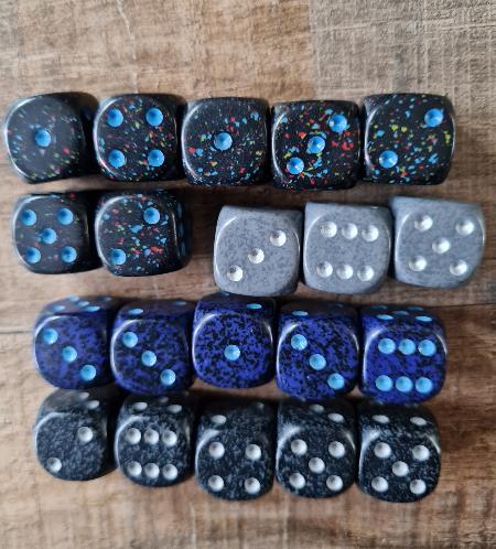 Dice D6 - Chessex - 16mm d6 - 20 mix colors dice