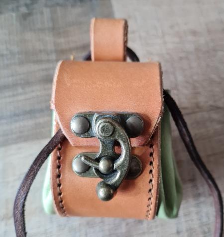 Dice Bag - Handmade - Leather pouch