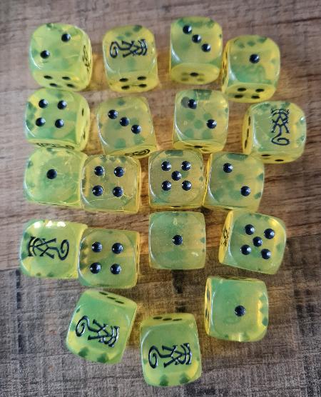 Dice D6 - Chessex - 16mm d6 - 19 yellow transparent dice